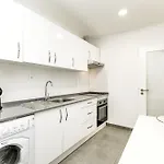 Charming 1 Bedroom In Mouraria Heart Of Historic Lisboa
