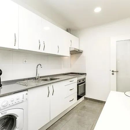 Charming 1 Bedroom In Mouraria Heart Of Historic Lisboa