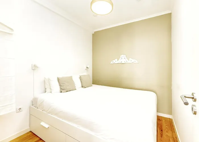 Charming 1 Bedroom In Mouraria Heart Of Historic Apartment *